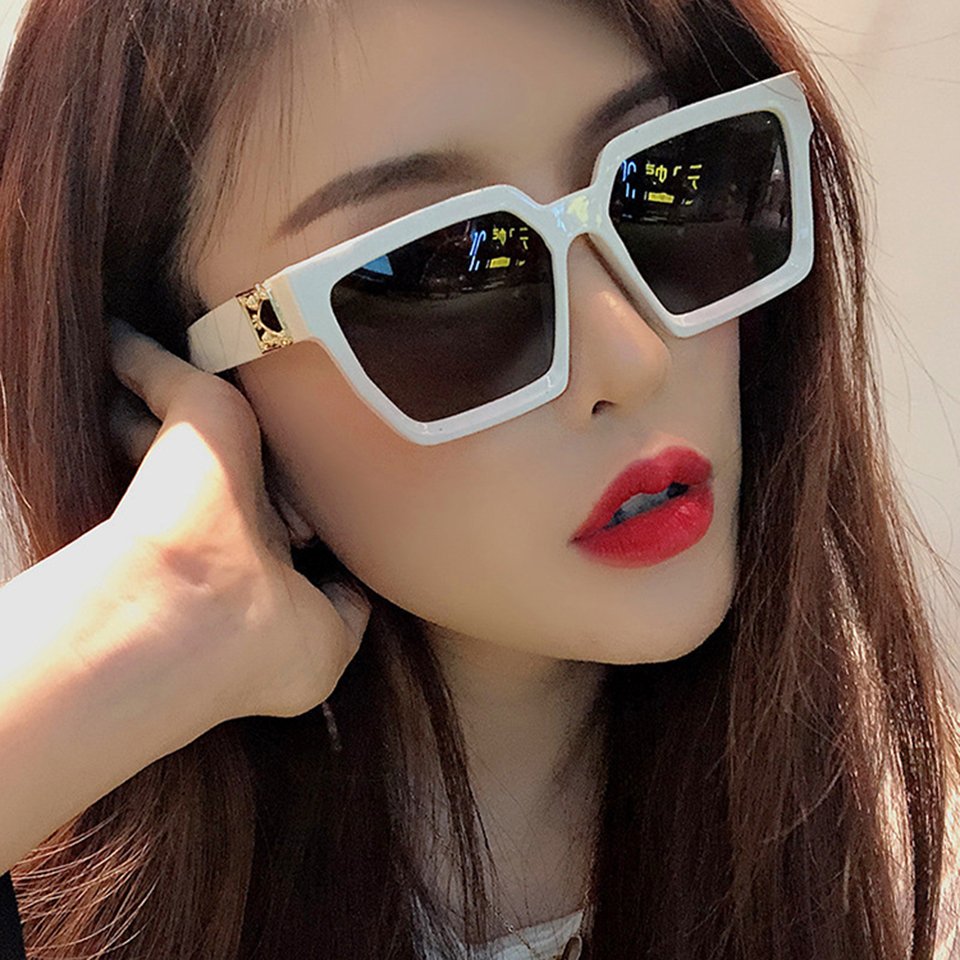 Best Sunglasses For Round Face Female